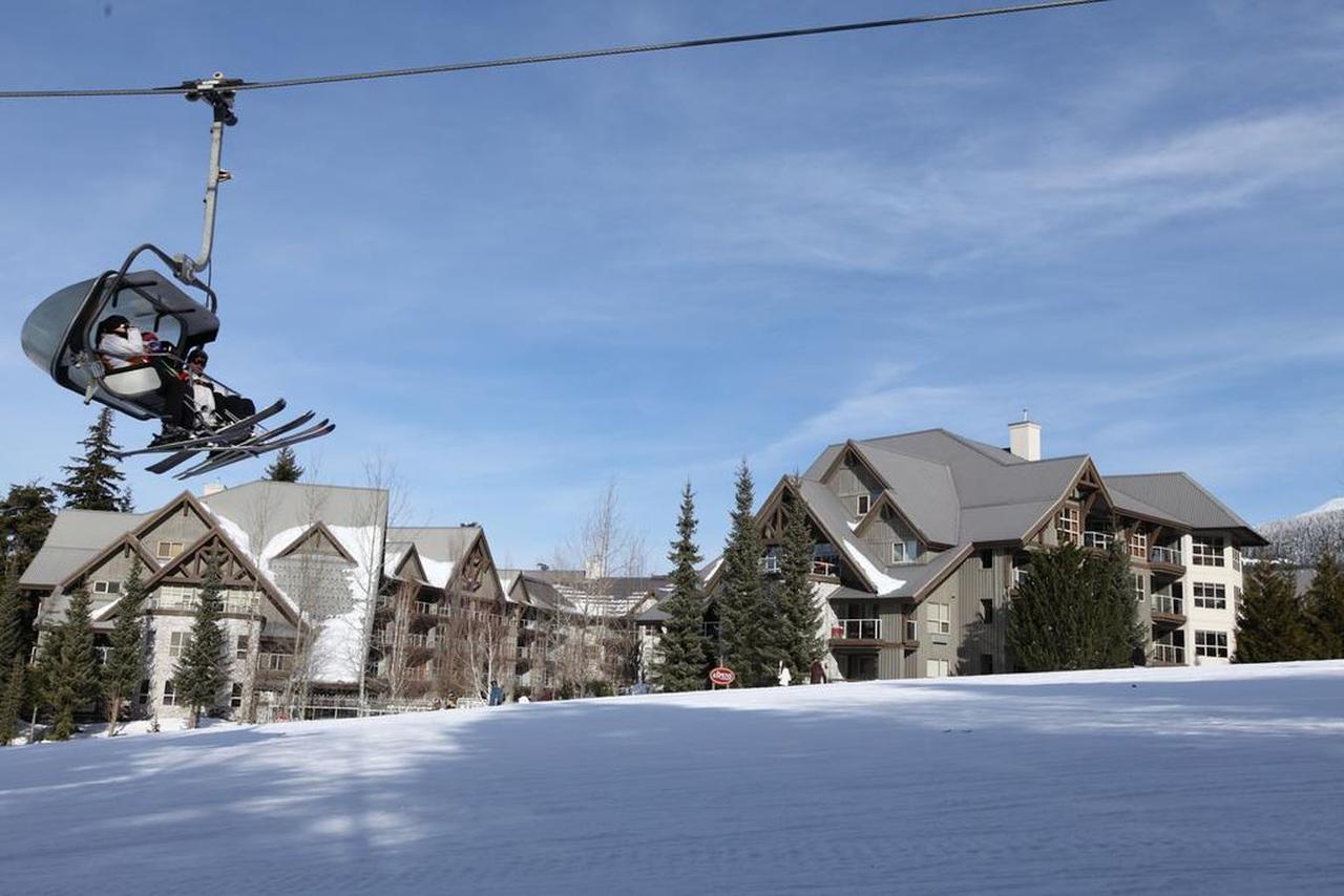 Aspens Blackcomb Whistler Aparthotel Esterno foto